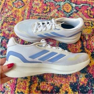 Adidas Runfalcon 5 W Cloadfoam Women's
Sneakers White & Light Blue
Size 8.5